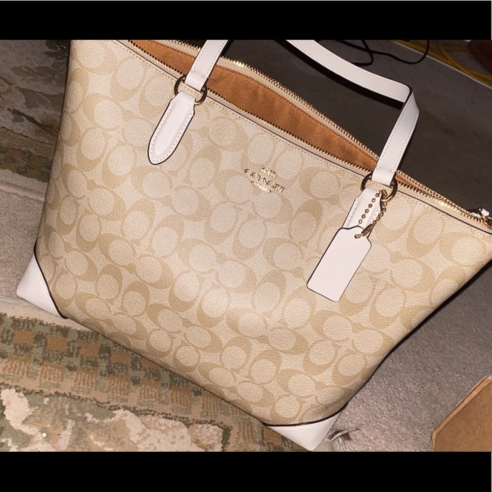 Brand new coach purse